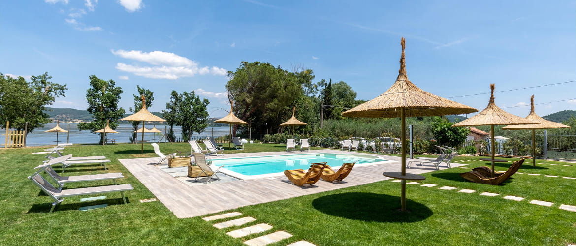 Leie feriehus med basseng i Italia